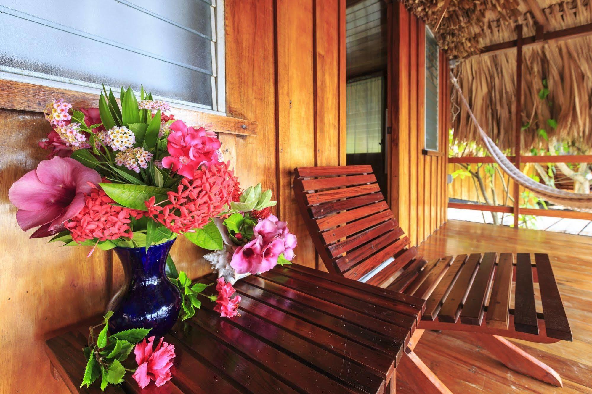St. George'S Caye Resort Belize City Extérieur photo